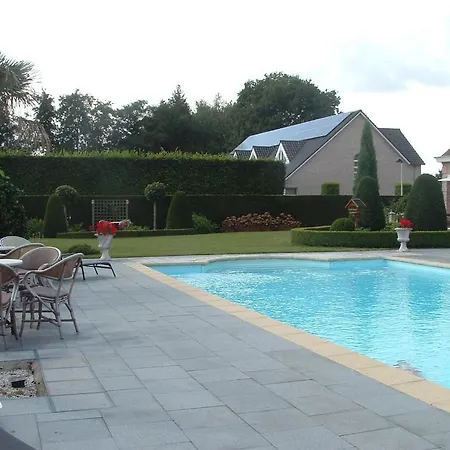 B&B Bij Lieve En Jos 하셀트